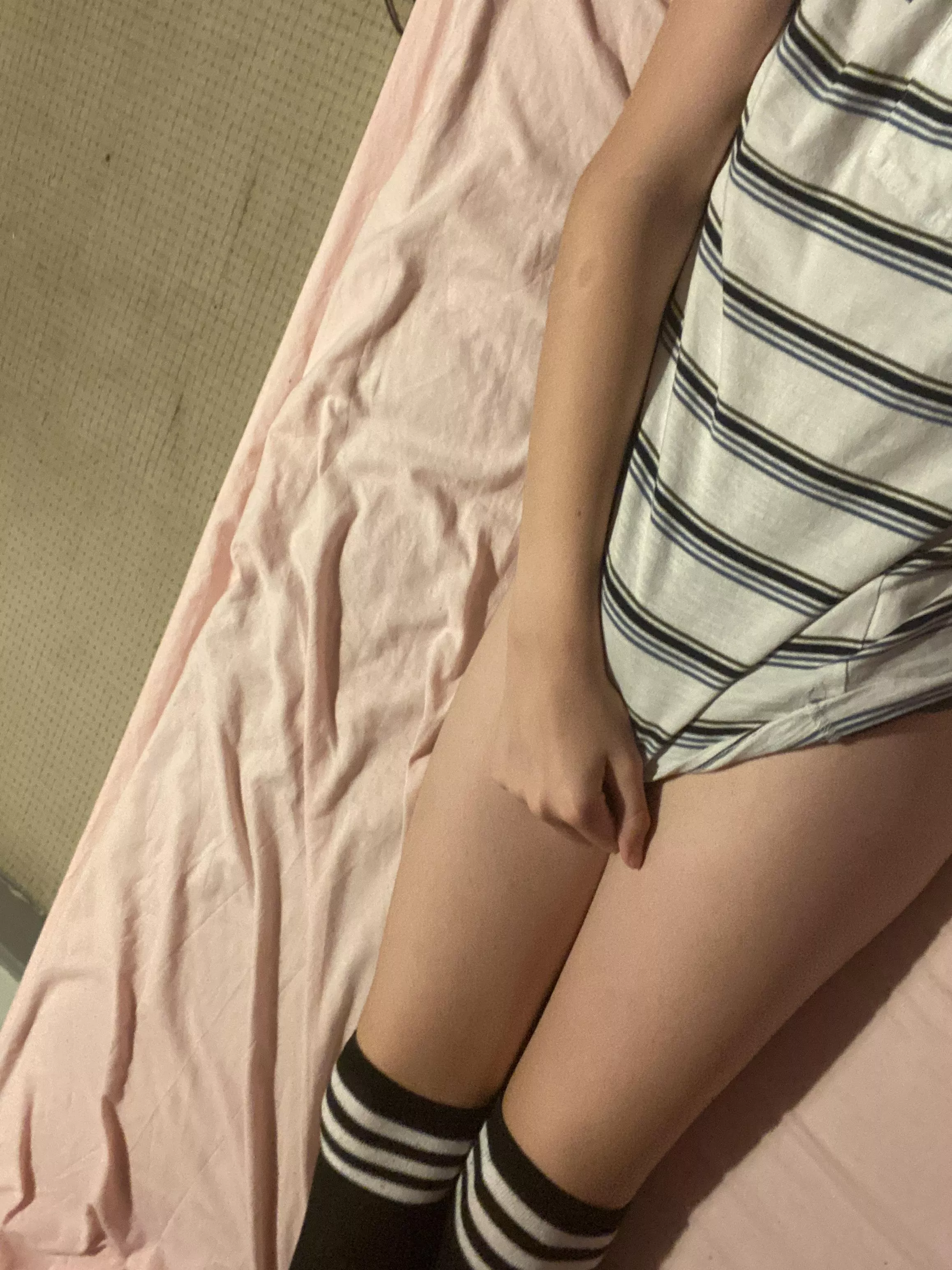 i’m hopefully getting a skirt soon 🥰 posted by femboyuwunya