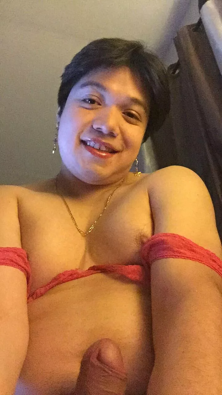 Iâ€™m LexxyðŸ§šðŸ»â€â™€ï¸ðŸ‘¸ðŸ»ðŸ³ï¸â€ðŸŒˆ and Iâ€™m here to suck men off and be the gayest sissy I can be posted by TheBigCockLovingSlut