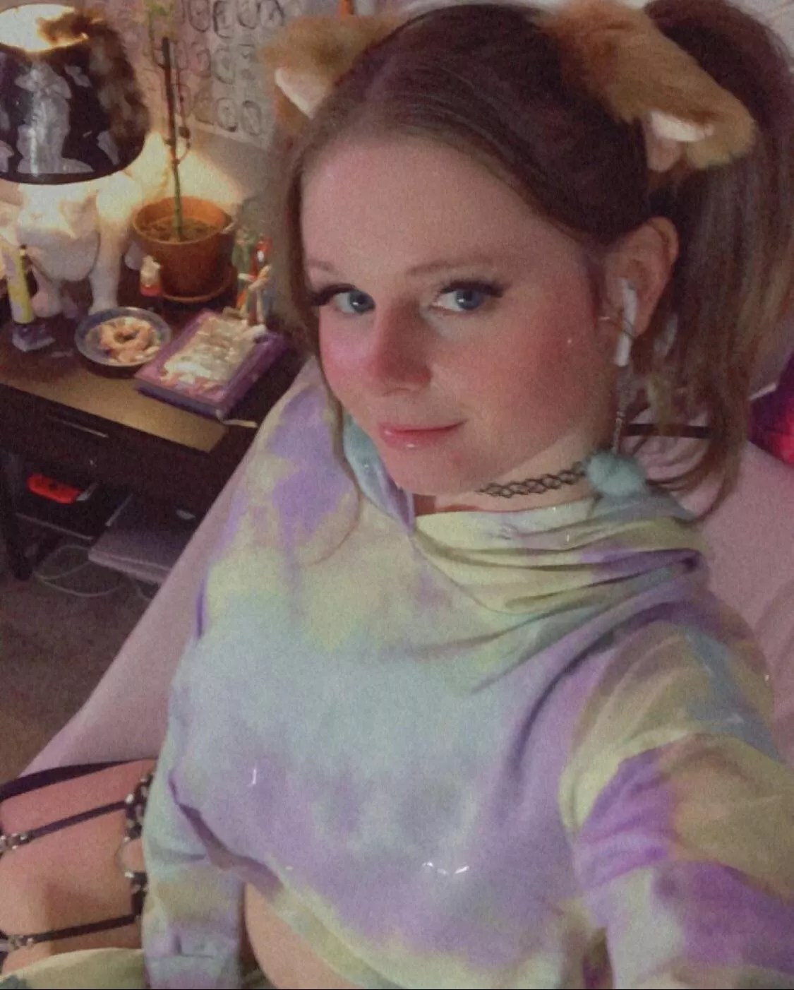 I’m live rn! Come play! posted by Spookybebop