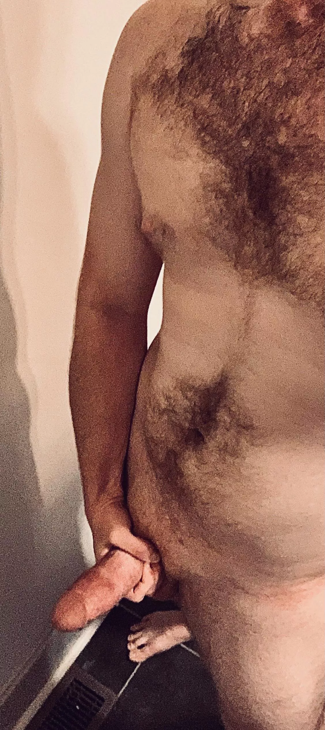 I’m pretty hairy for a 20 y/o😉 (DMs open for 18+) posted by funnnburnerrr