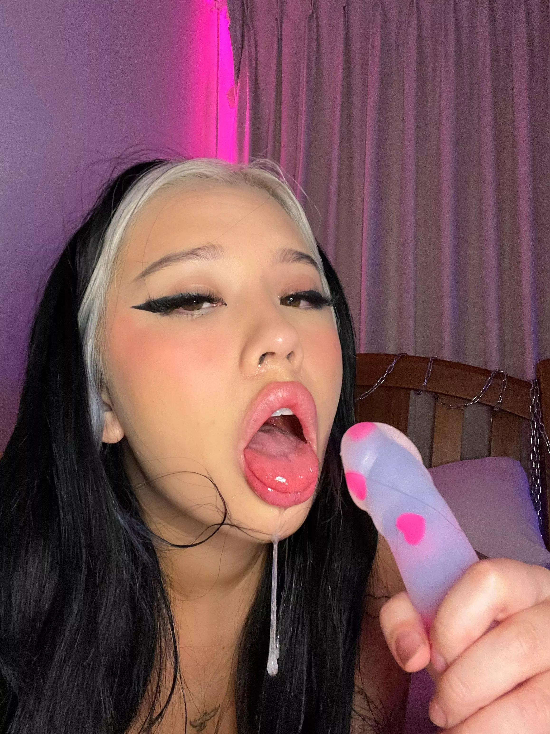 iâ€™m so little but can fit big things down my throat ðŸ¥º subscribe to see me play with my tight asian pussy posted by fellfrommars