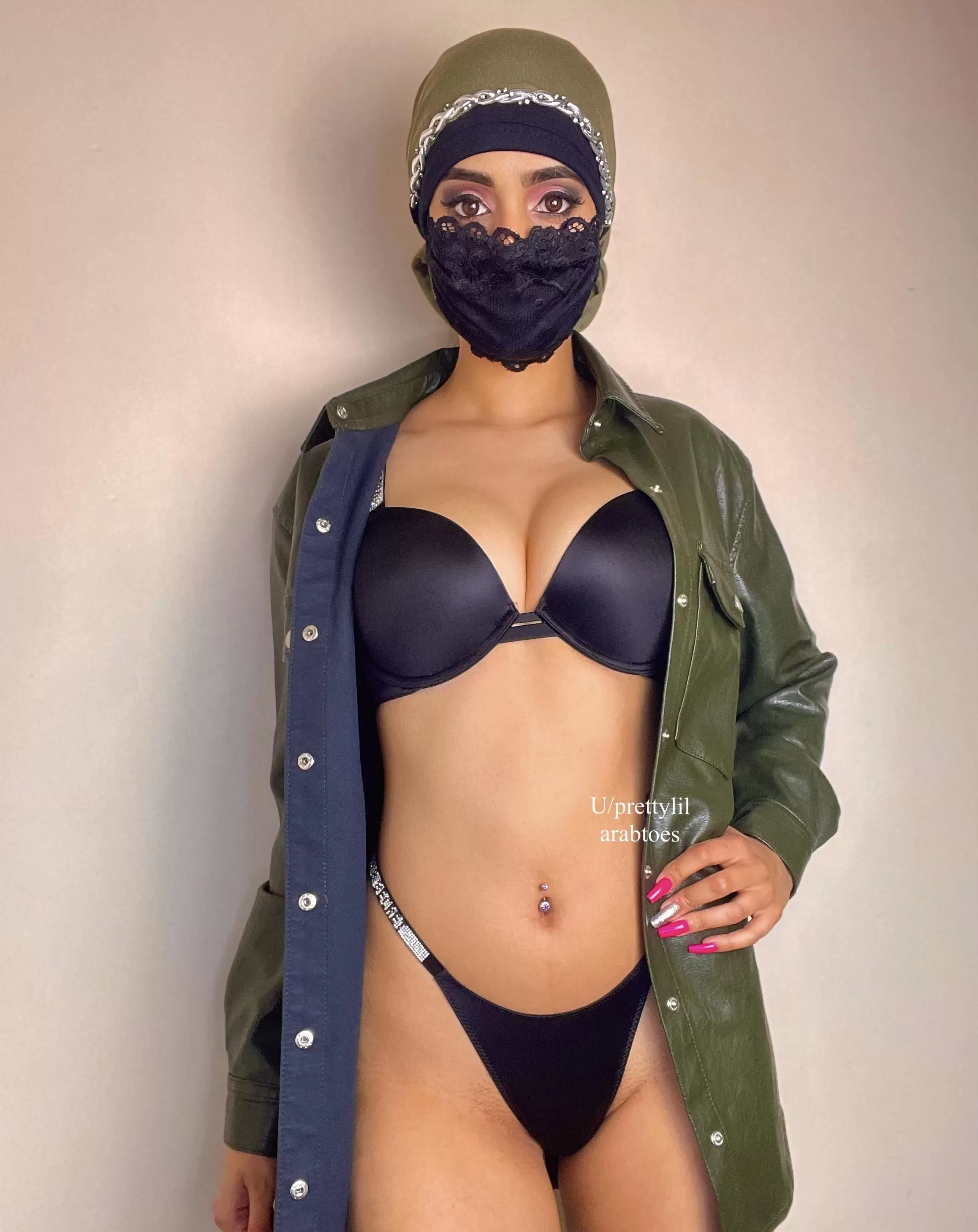 In front of my strict Muslim parents I wear an abaya, but for Reddit I show off what I wear underneathðŸ˜‹ðŸ¤« posted by prettylilarabtoes