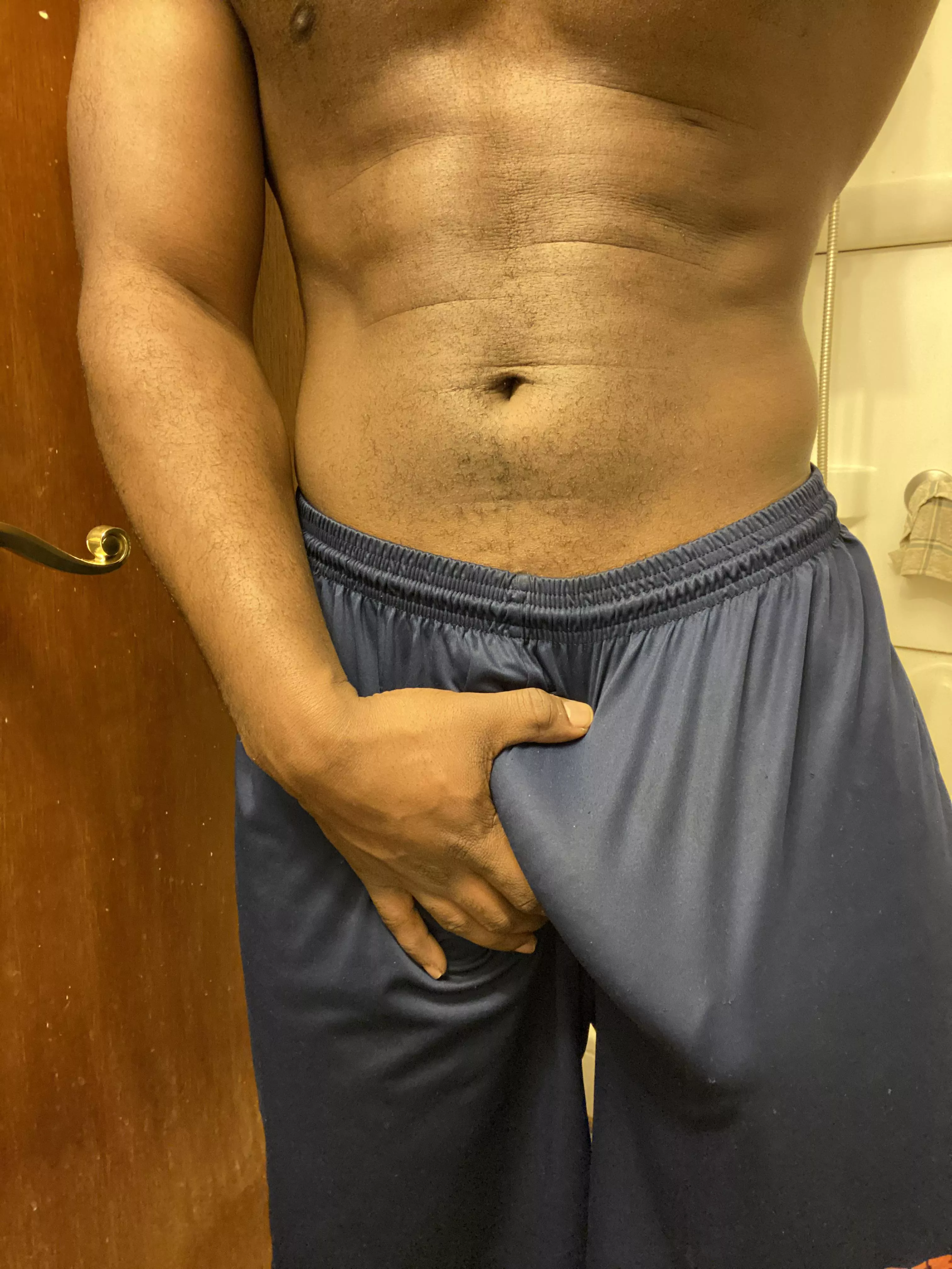 In need of a hole to stretch out 🤪 posted by BBC_KING9596