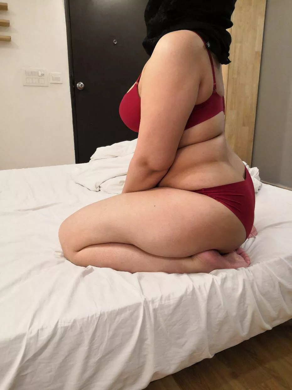 Indian wife, 30 posted by ayaanfalak69