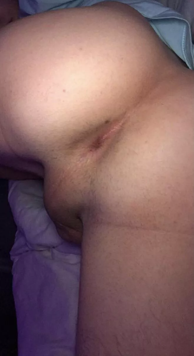 is my ass worthy of a rimjob? posted by cutebeatle22