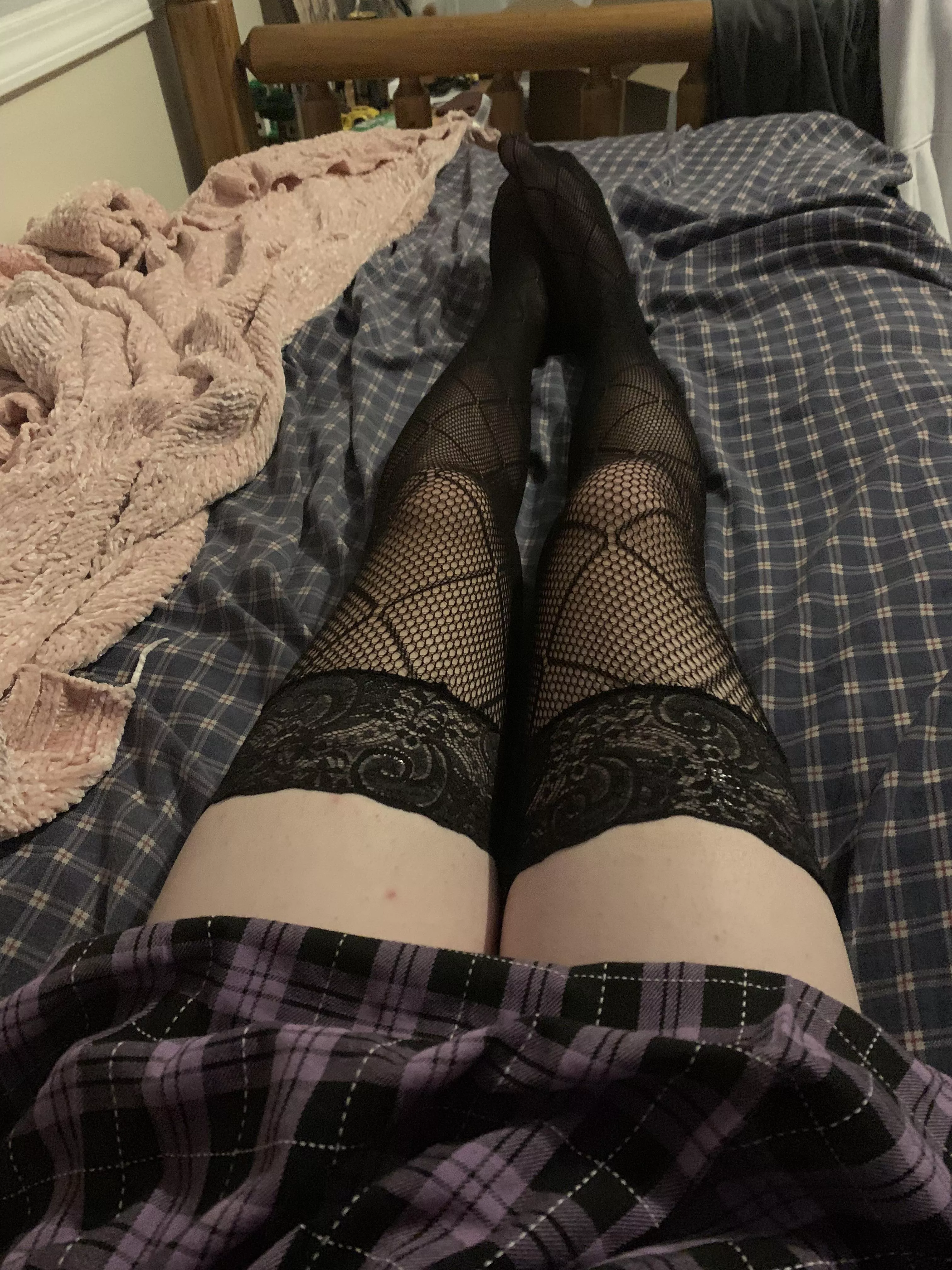 Is this short enough?~ posted by EgirlFtoy6979