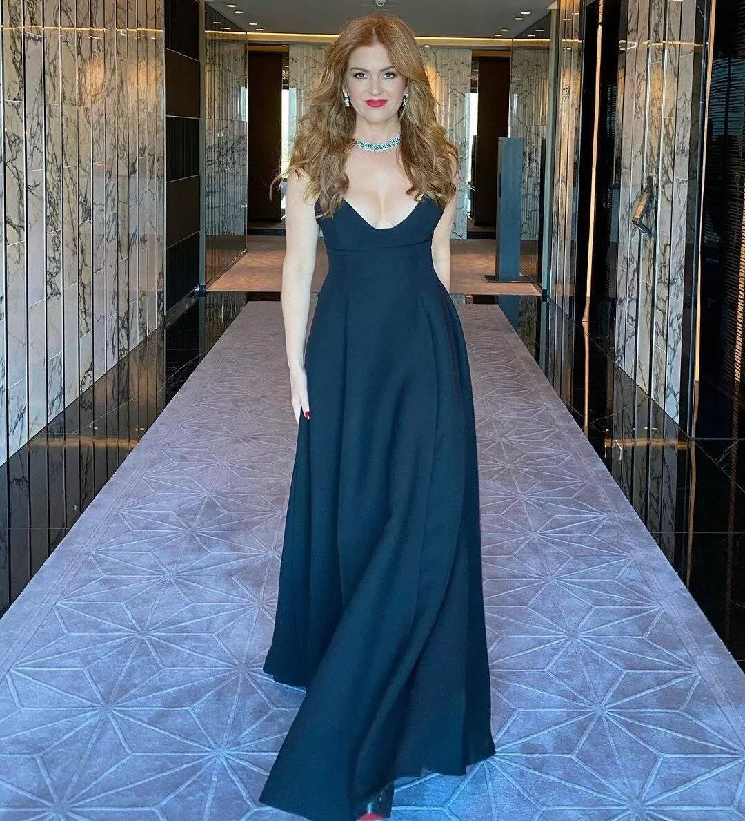 Isla Fisher posted by Ree-Ko