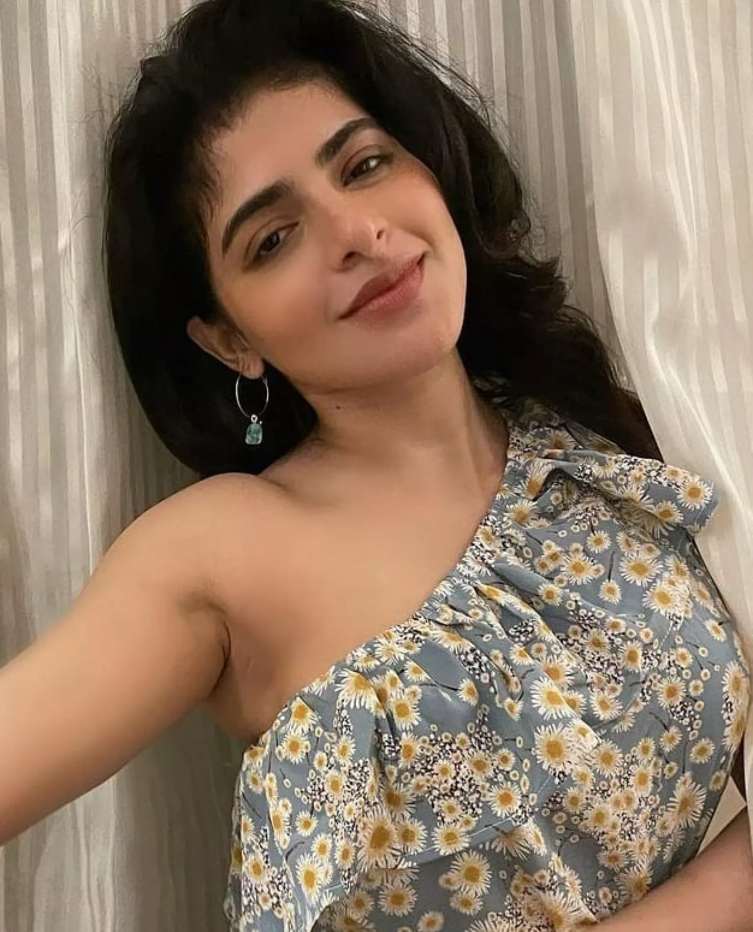 Iswarya Menon posted by DarkArmpitSmell