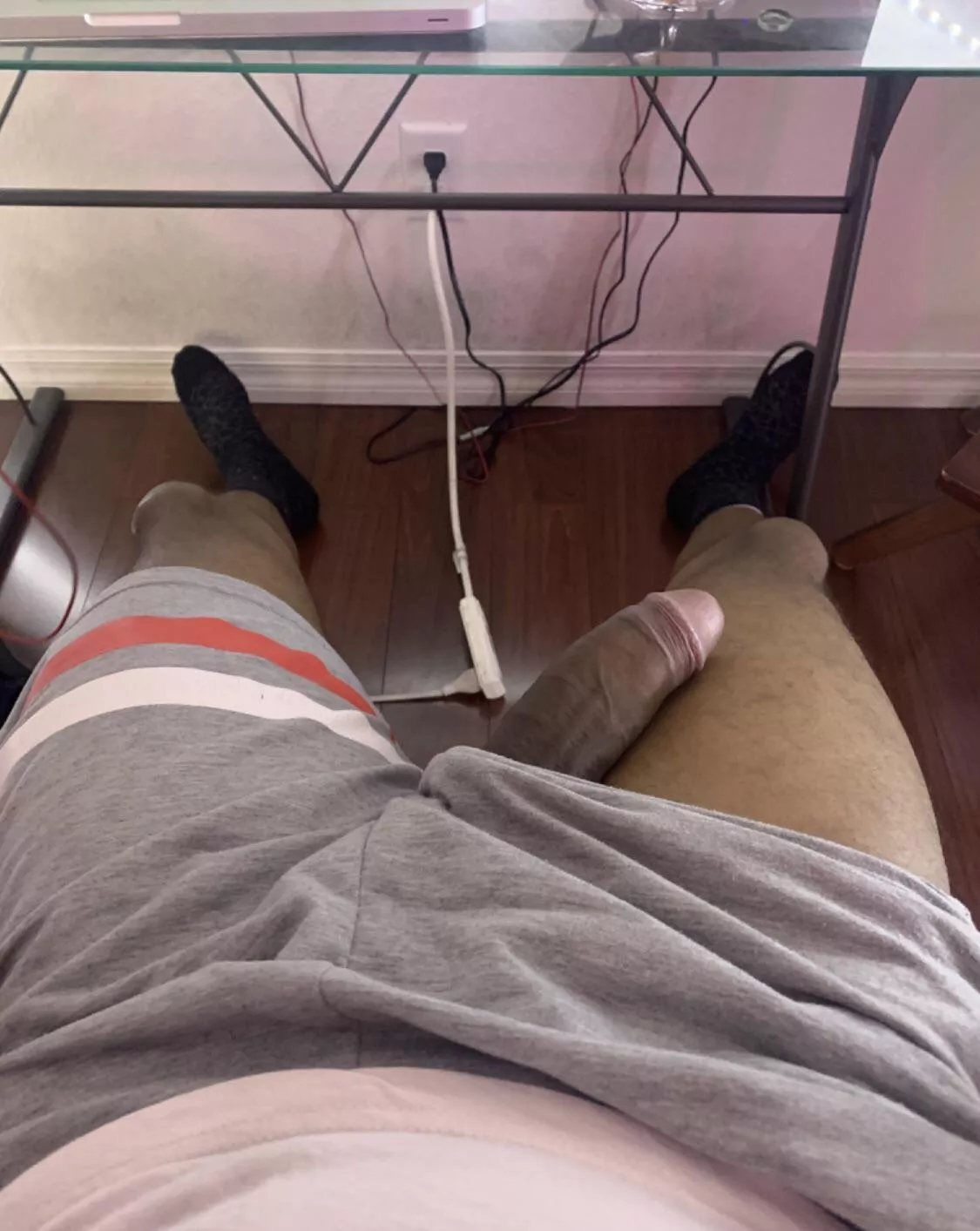 It can be so hard working fro(M) home… Any ideas on how to make it easier ? posted by MambaYVR