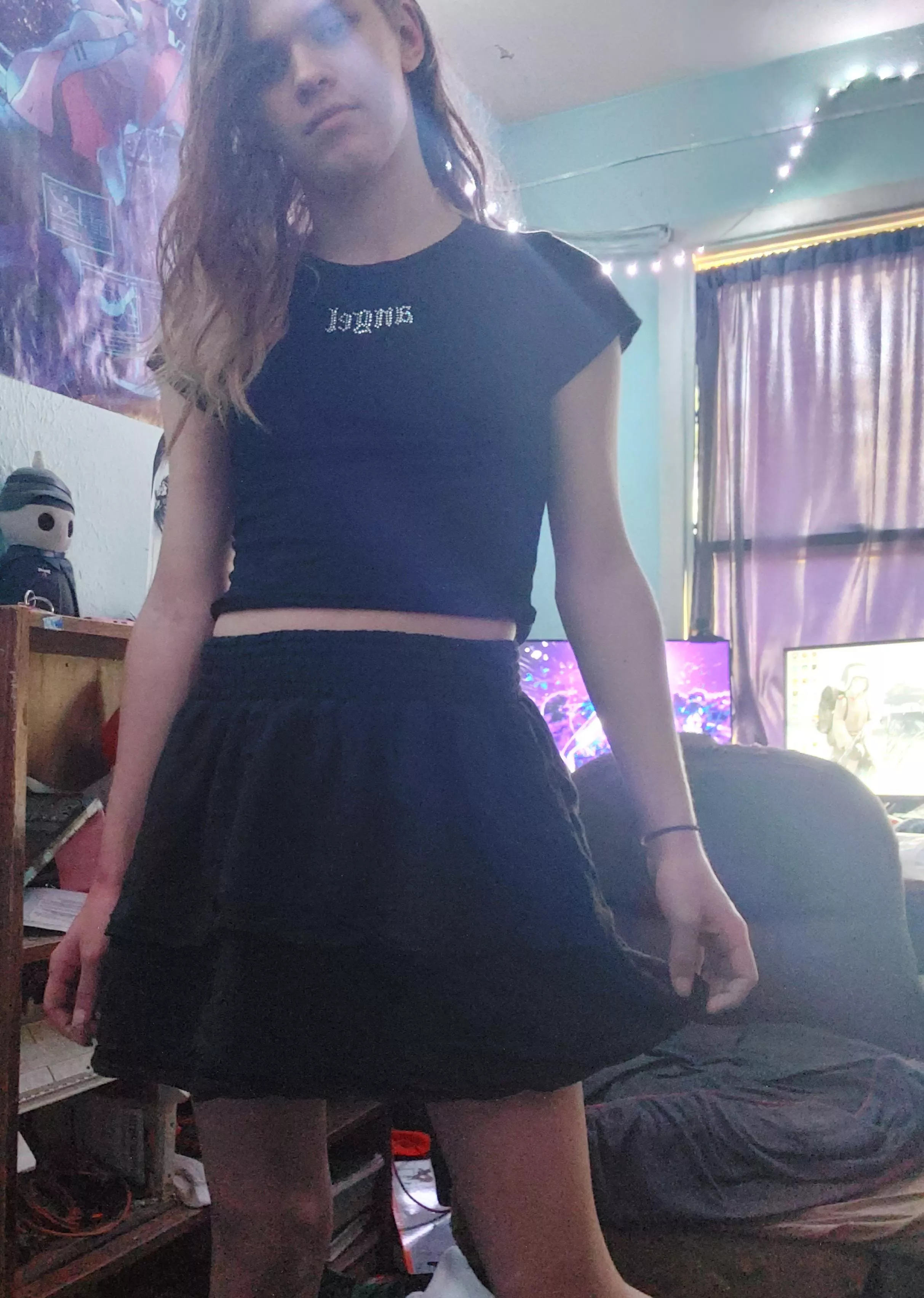 It feels so nice to wear a skirt again posted by mika_victorie