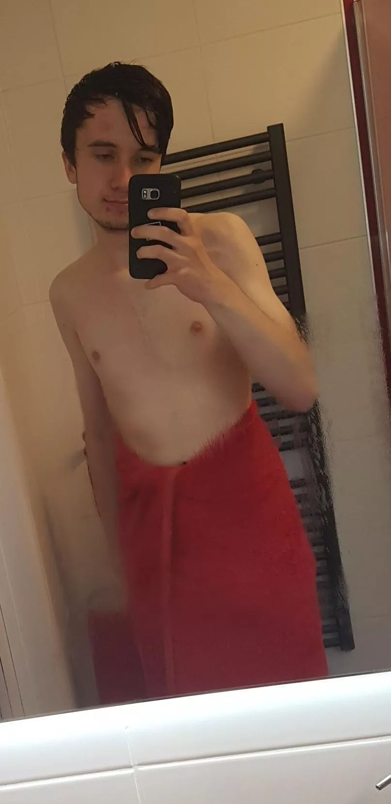 It's a shame the towel didn't fall down 😉(18) posted by [deleted]