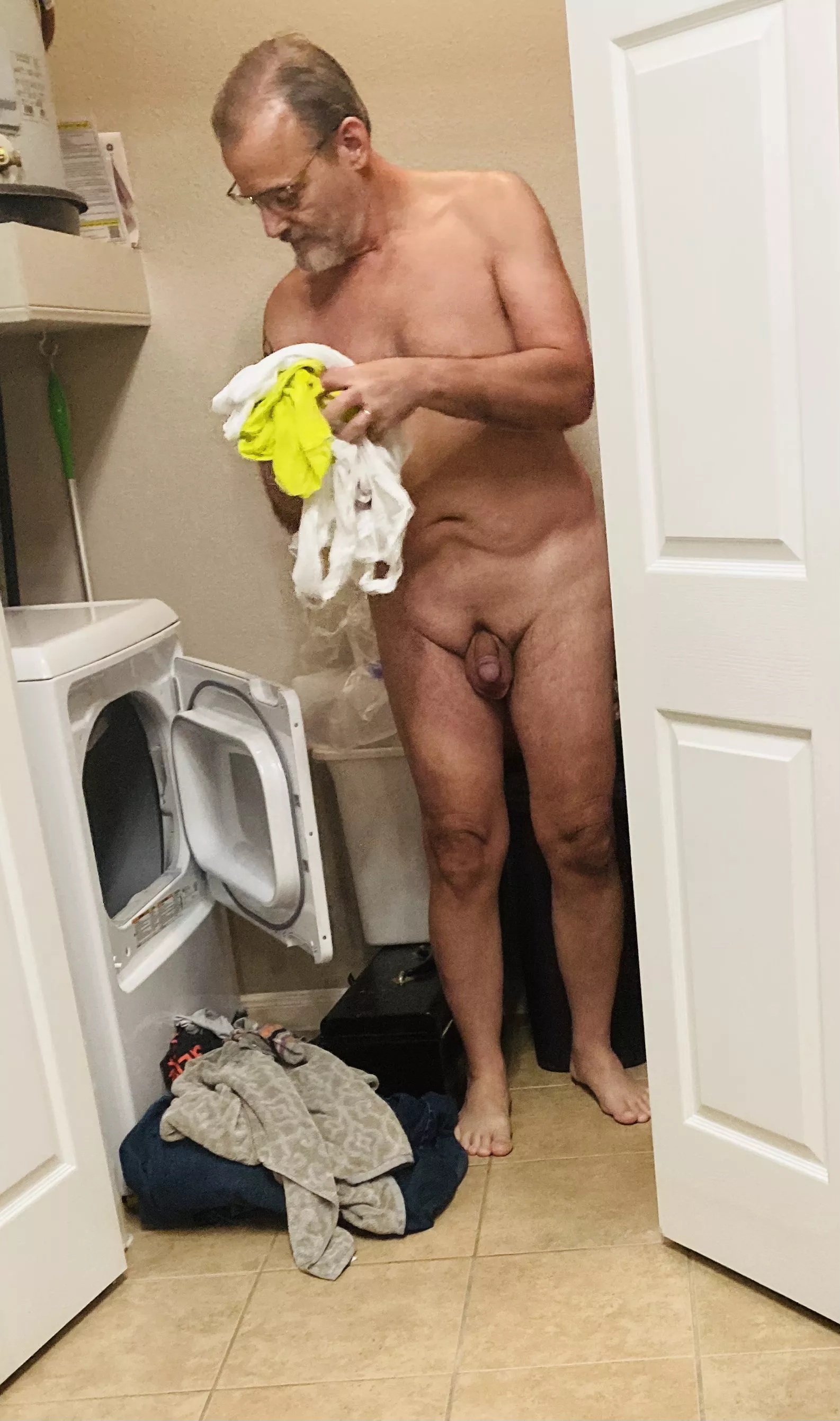 It's laundry day and all my clothes are in the wash posted by BenFranklinNaturist