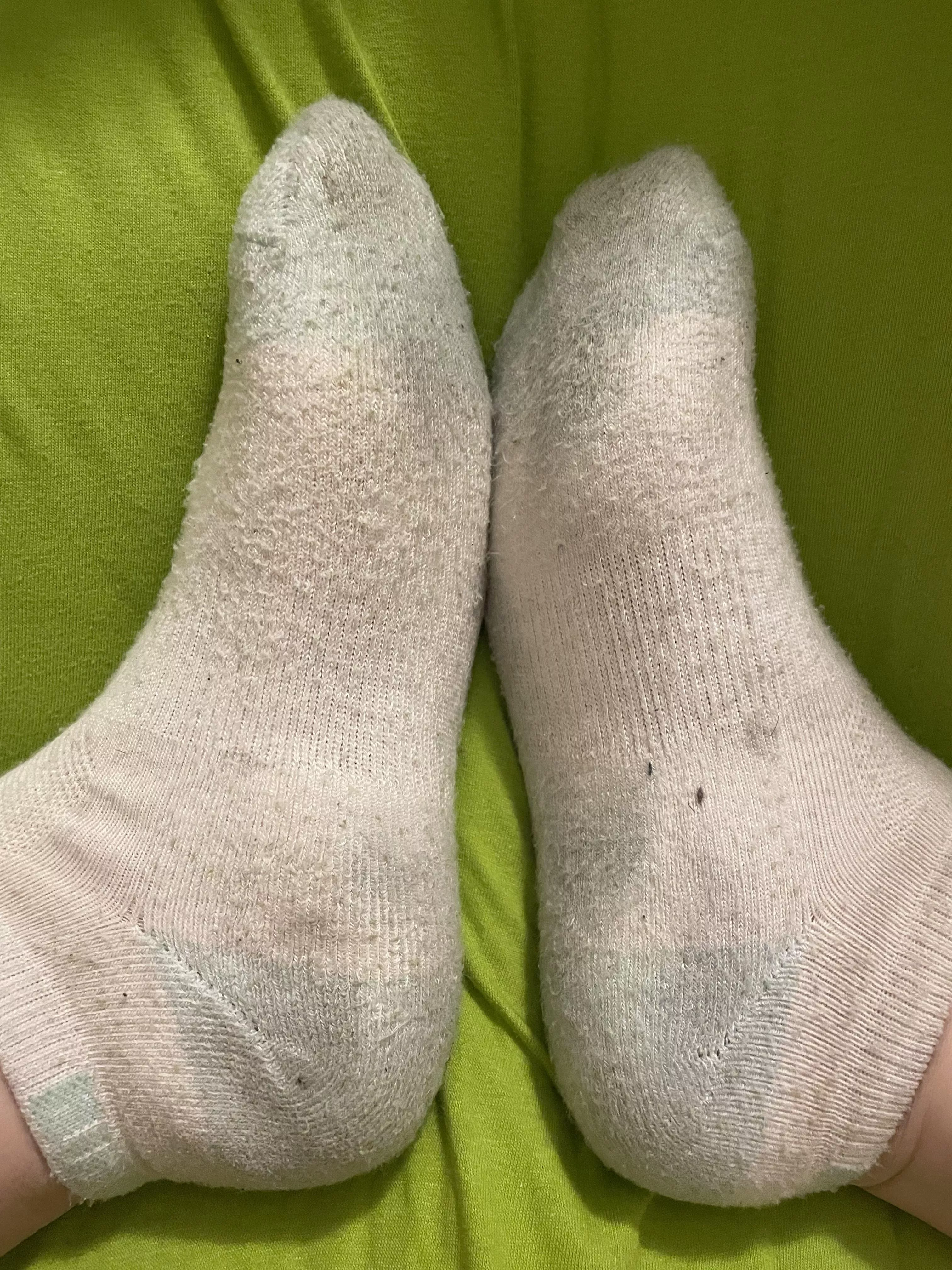 I’ve worn these for over a week. Worked multiple 12+hr shifts as a nurse in them as well as moved into a new house in them. These things are sweaty and gross at this point. Don’t you want a sniff???? posted by Valkyrierae1