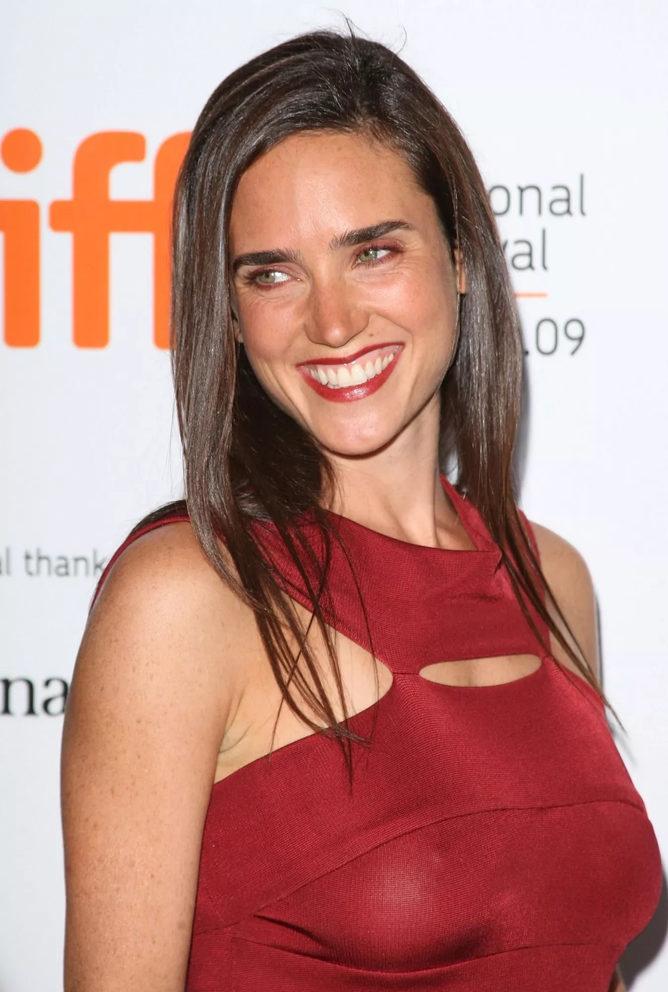 Jennifer Connelly posted by curiousbowling