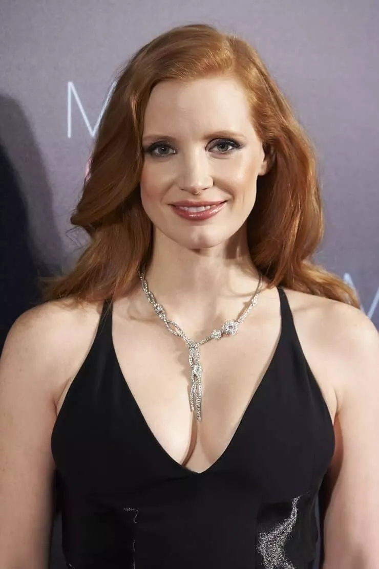 Jessica Chastain posted by curiousbowling