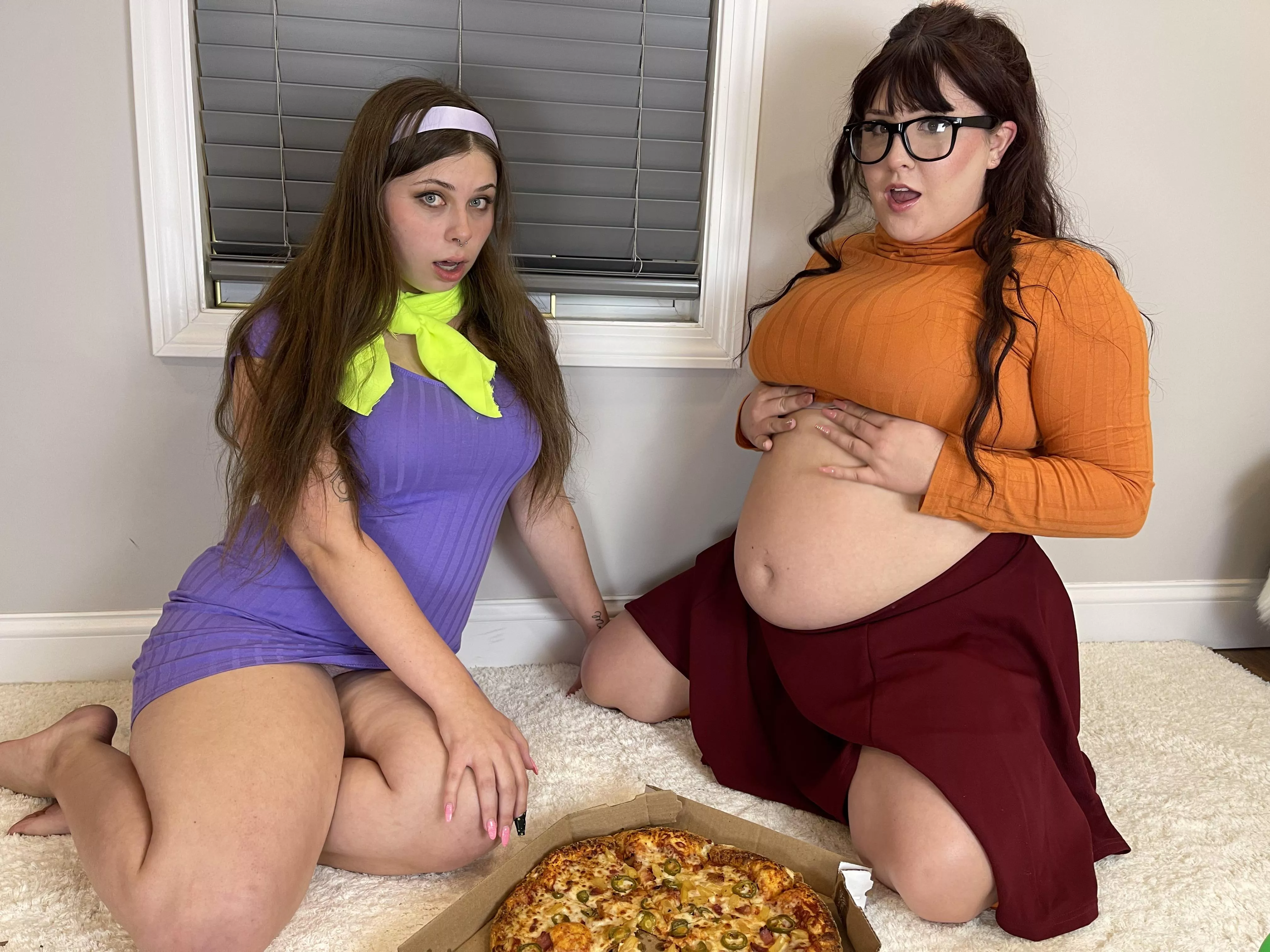 Jinkies!!! Weâ€™ve gotten FAT! https://curvage.org/forum/index.php?/files/file/16108-rogo-mystery-of-the-missing-pizza-ft-jennifers-body/ posted by MissSugarPlumpFairy