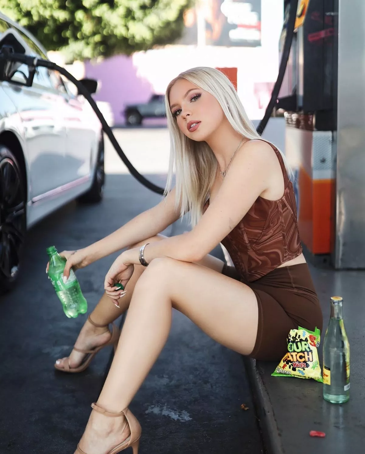 Jordyn Jones makes me so hard, I'd love a bud to help me take care of that and who wants to watch posted by UrizenAbe