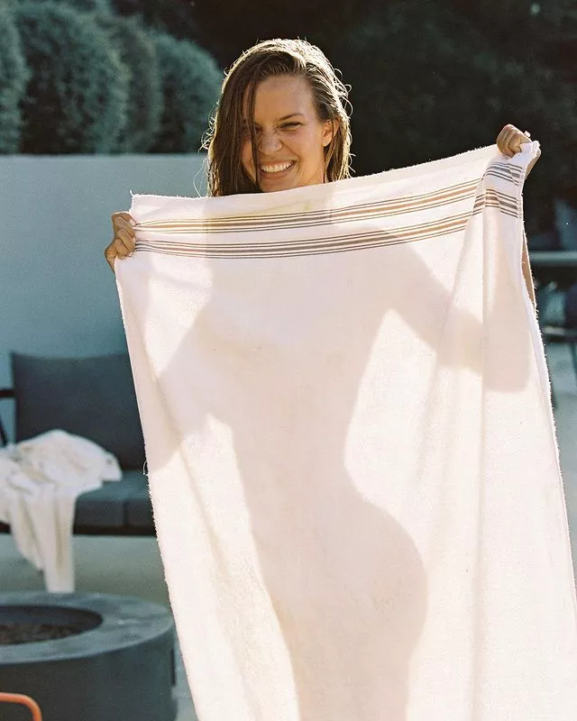 Josephine Skriver with a towel posted by abitm