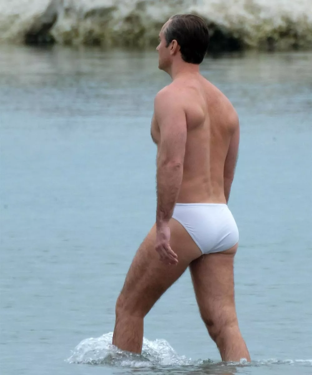 Jude Law in Tiny White Briefs On Set of ‘The New Pope’. posted by [deleted]