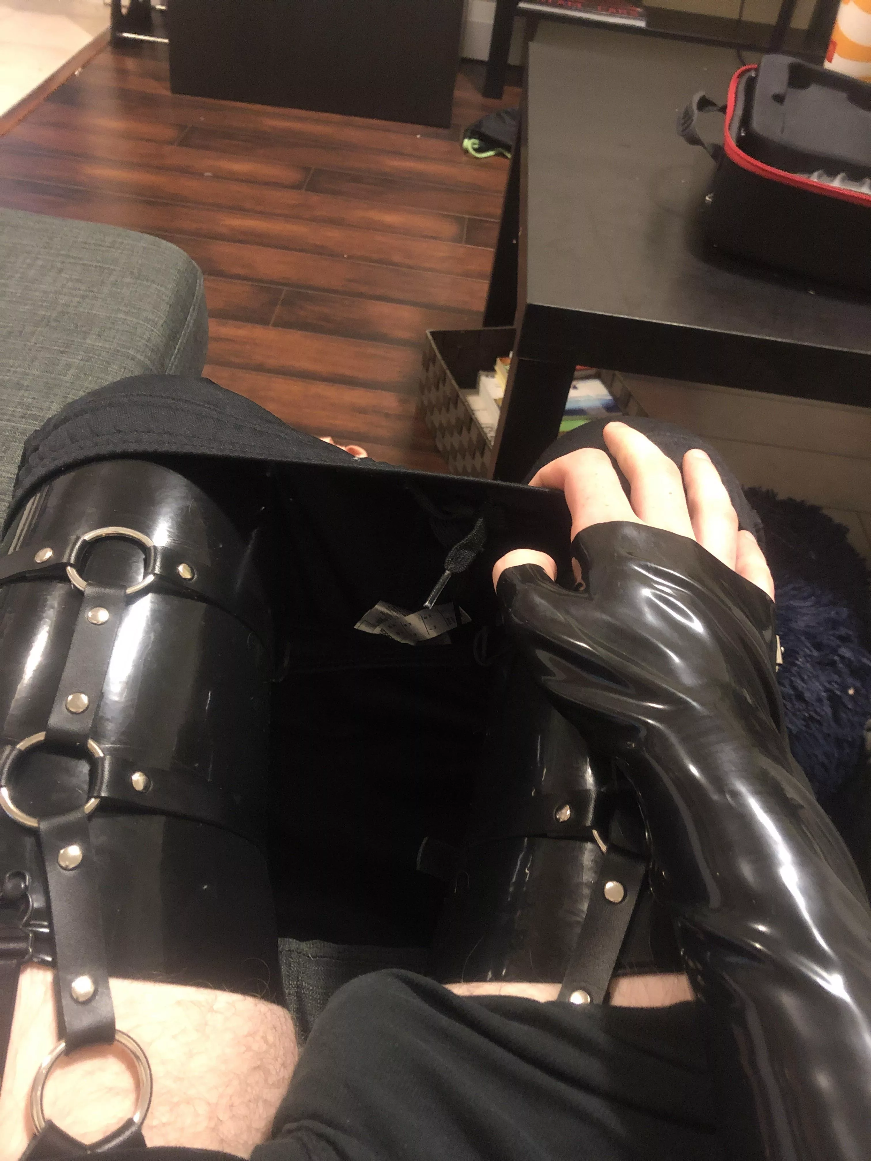 Just a casual trip to the mall posted by latexslave35