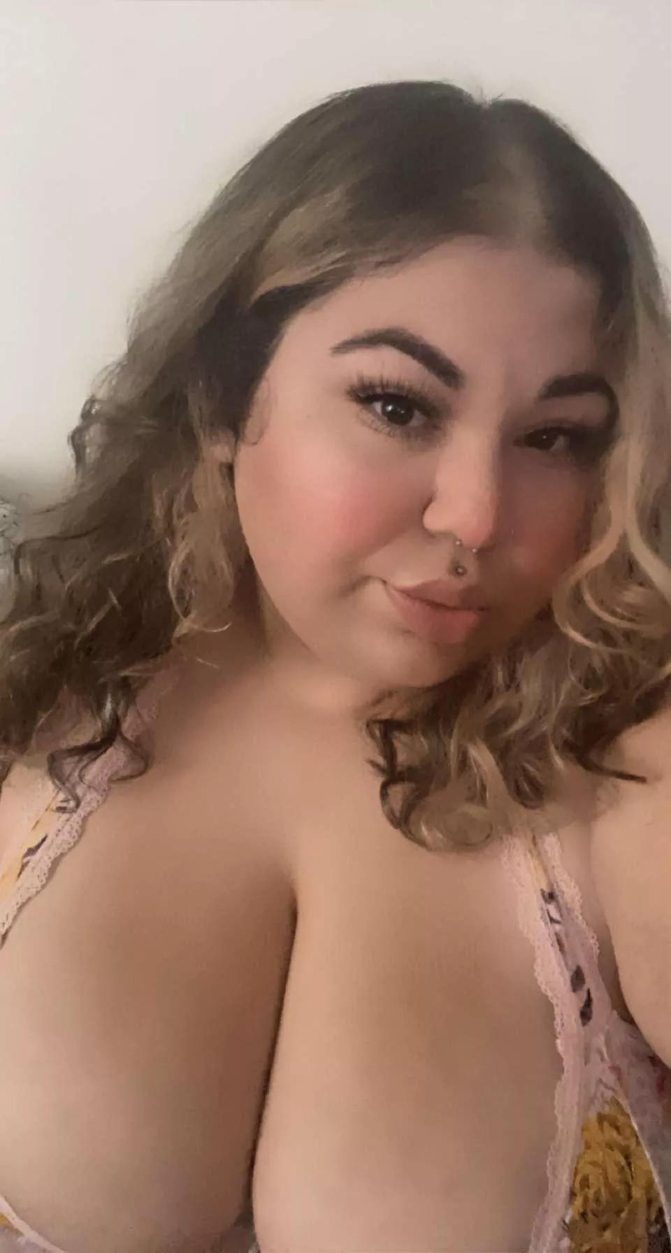 Just a fat slut 🙊🙈 posted by beanheadassgirl