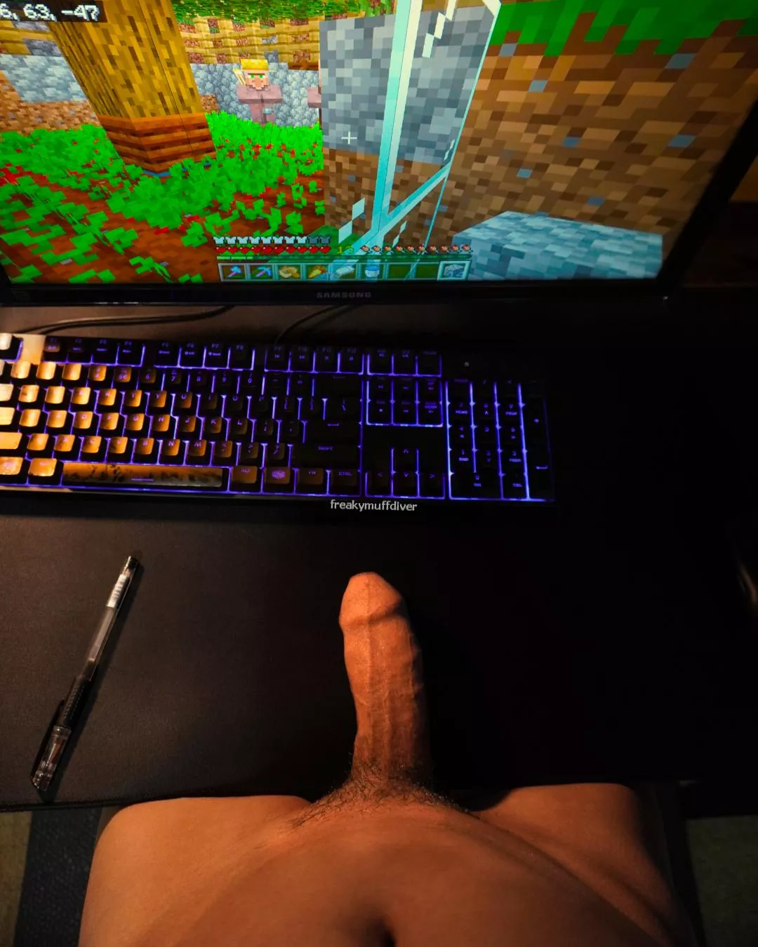 Just a gamer who likes minecraft and showing off a lot posted by freakymuffdiver