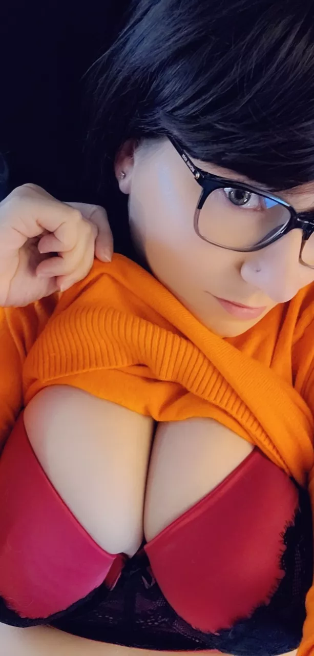 Just a little fresh Velma I did tonight posted by TheRealKinks4Days