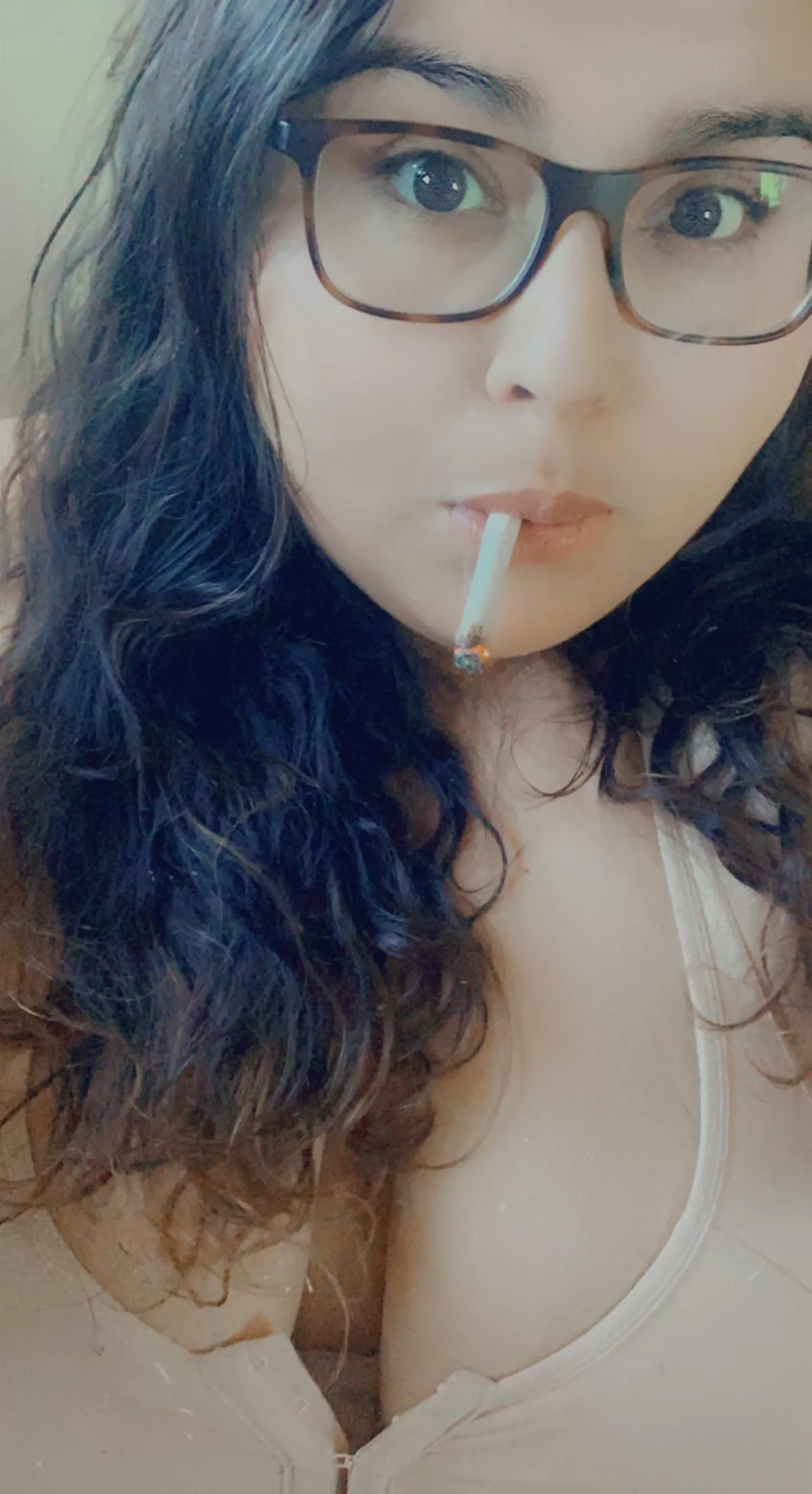 Just a stoner bbw . posted by bbwlatinamomma