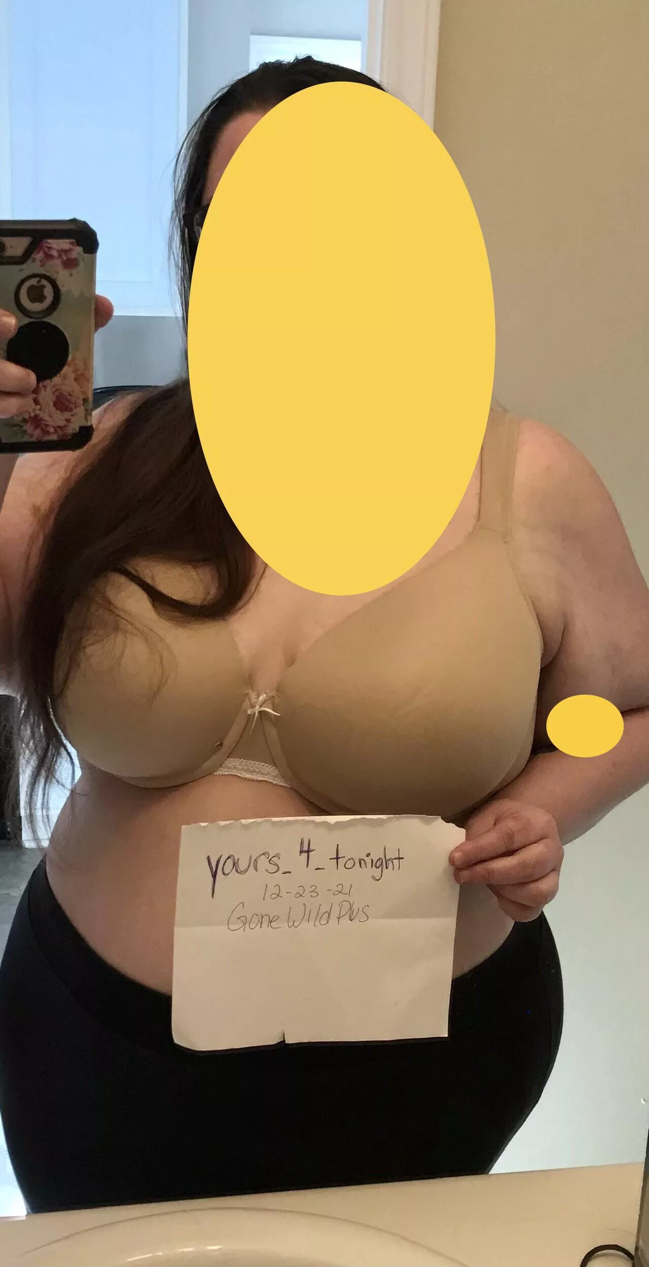 Just my verification 😇 posted by Yours_4_tonight