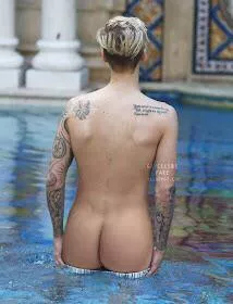 Justin Bieber’s ass posted by Blu-Raven06