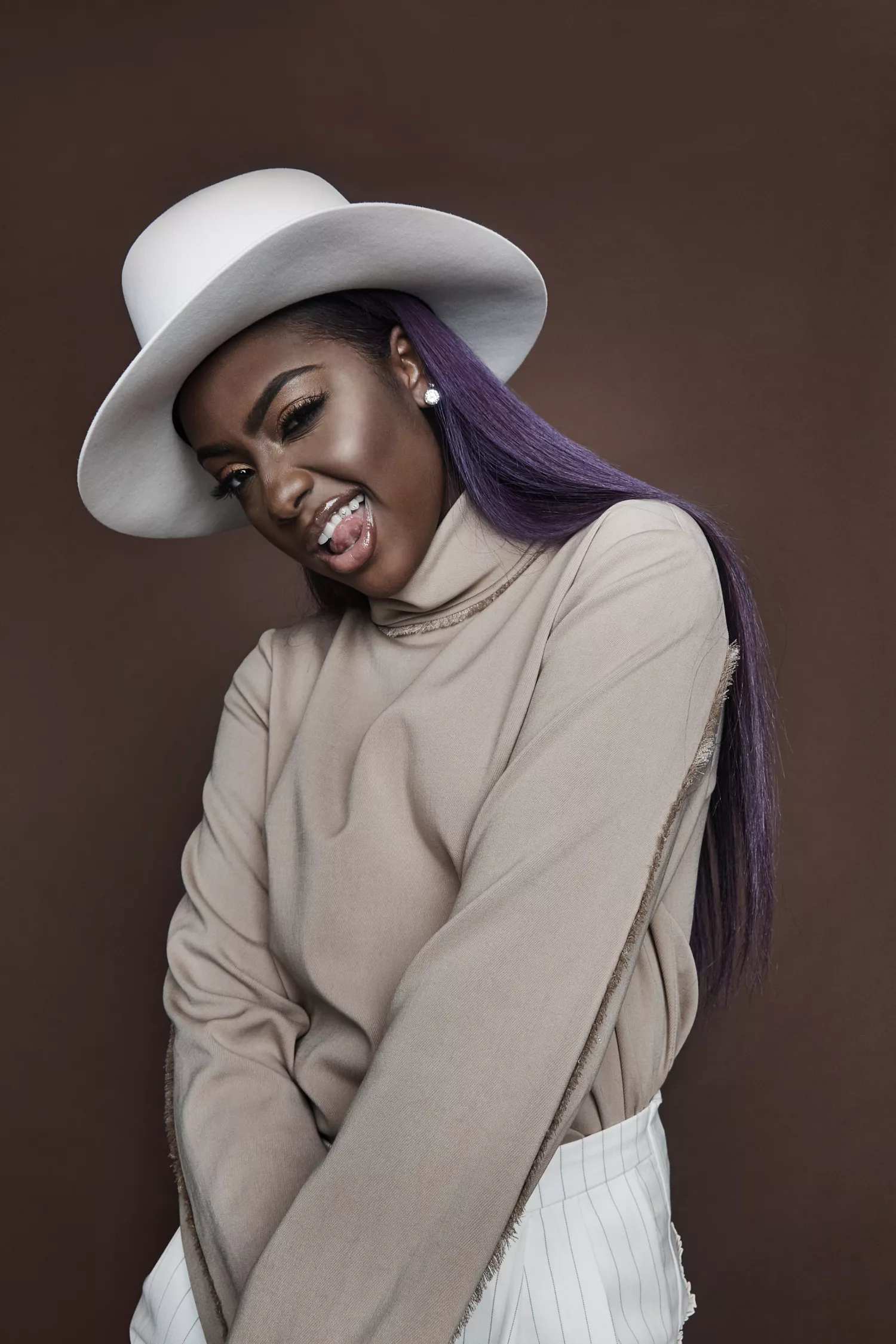 Justine Skye [aic] posted by JuliaSeth