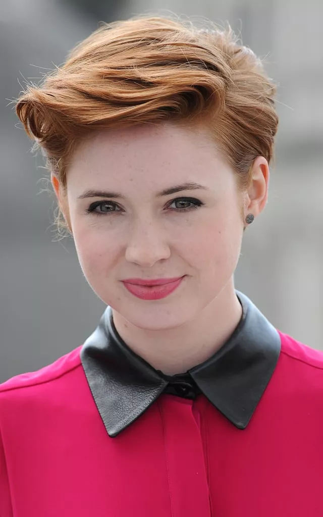 Karen Gillan posted by QueenEthelred