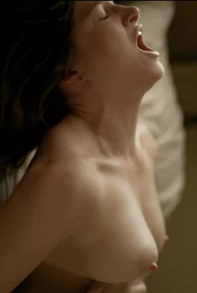 Kathryn Hahn's erect nipples in I Love Dick. posted by InfamousBattle