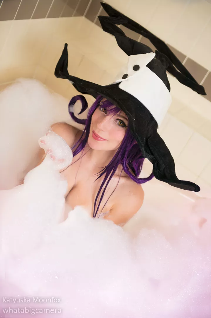 Katyuska Moonfox as Blair posted by Logical-Hair-7847