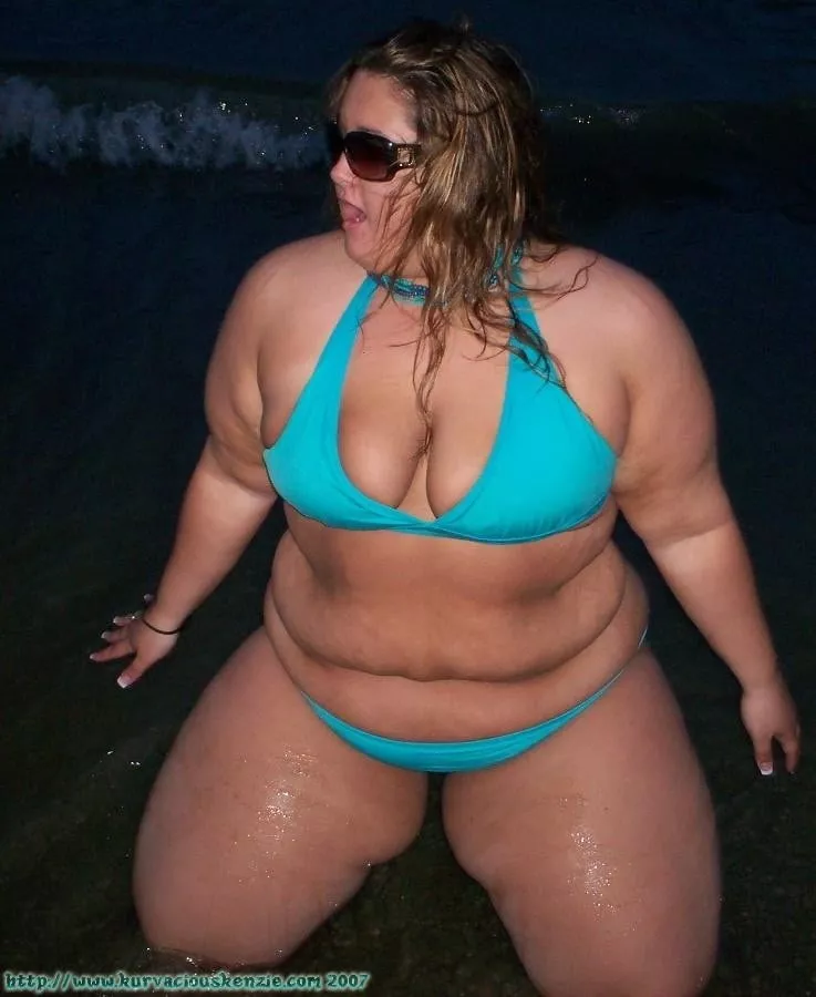 Kenzie looking cute and tan in this bikini posted by Udderluvr2020