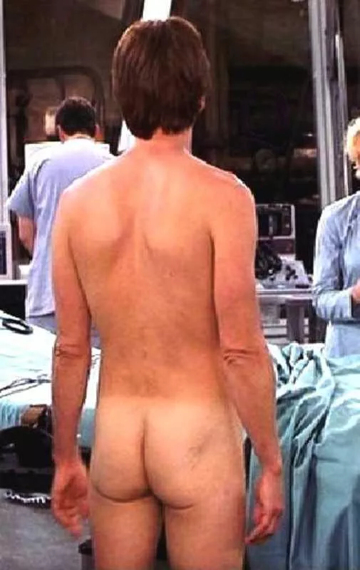 Kevin Bacon, actor naked in the 2000 film Hollow Man. posted by Sardonicus83