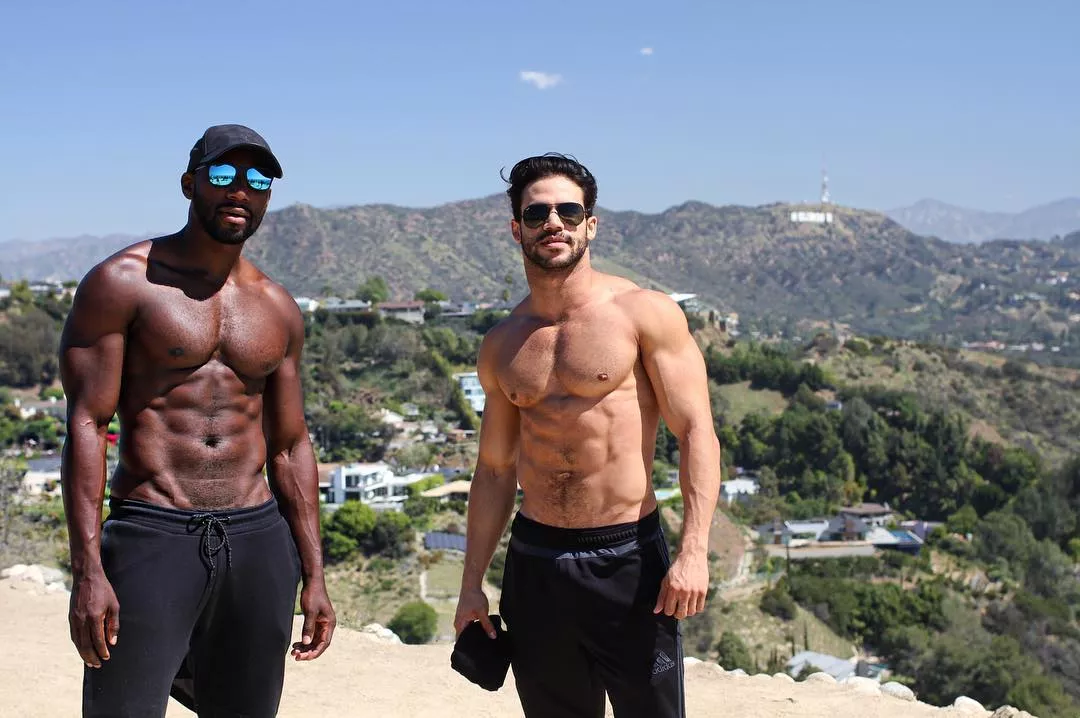 Khasan Brailsford (@KhasanB84) and Willie Gomez (@WillieGomez) at Runyon Canyon posted by PecsReddit