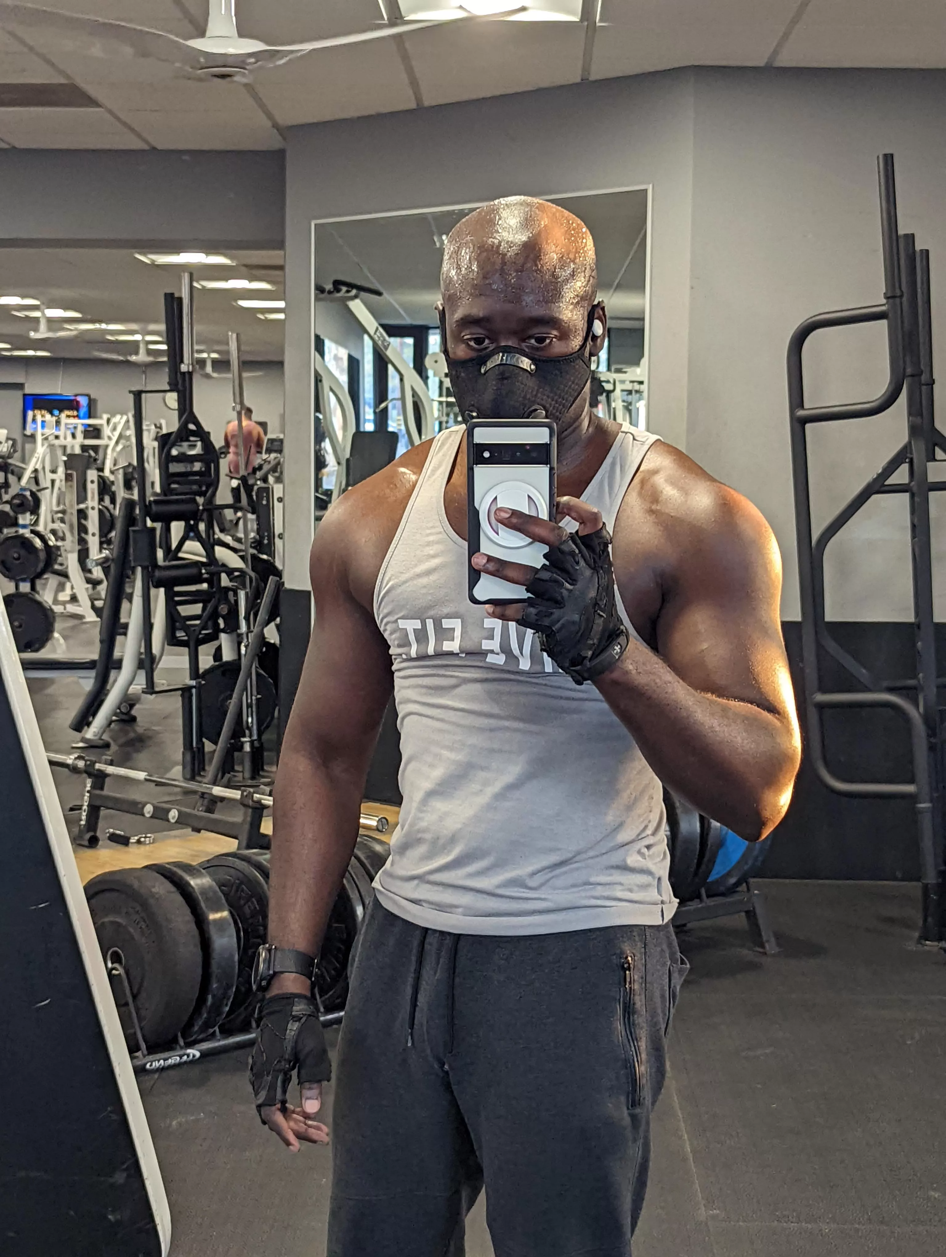 Killin the gym, making the gains💪🏿 posted by Inside-Buffalo4008