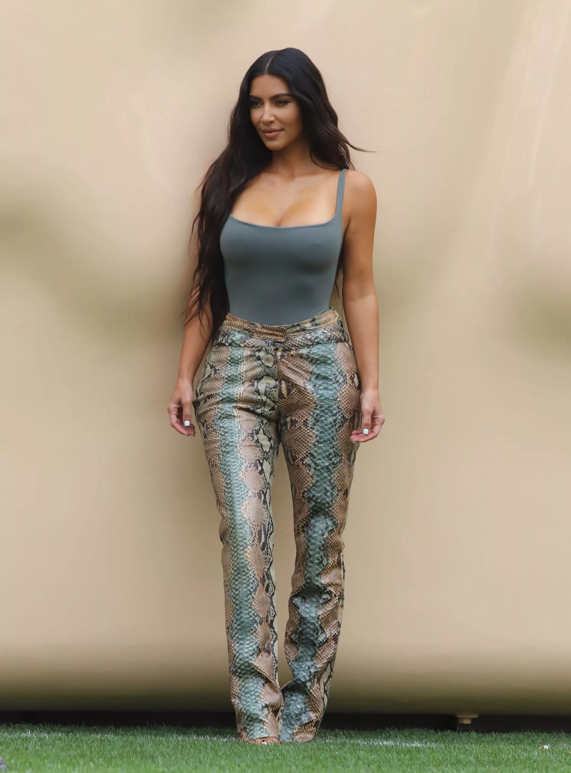 Kim hot in python leather pant posted by Rabbani_king_kohli