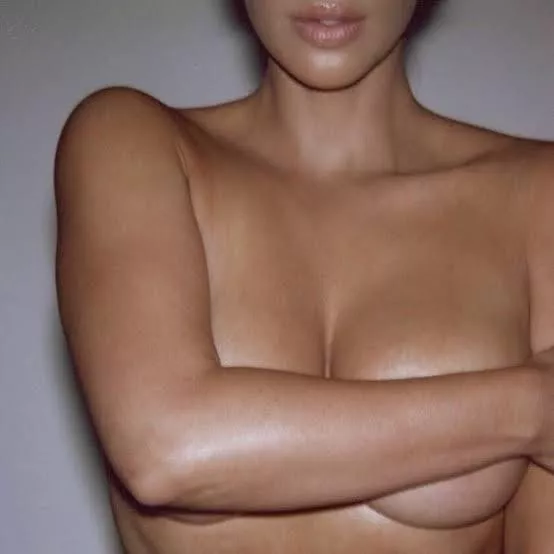 Kim’s boobs posted by Proof-Low-1053