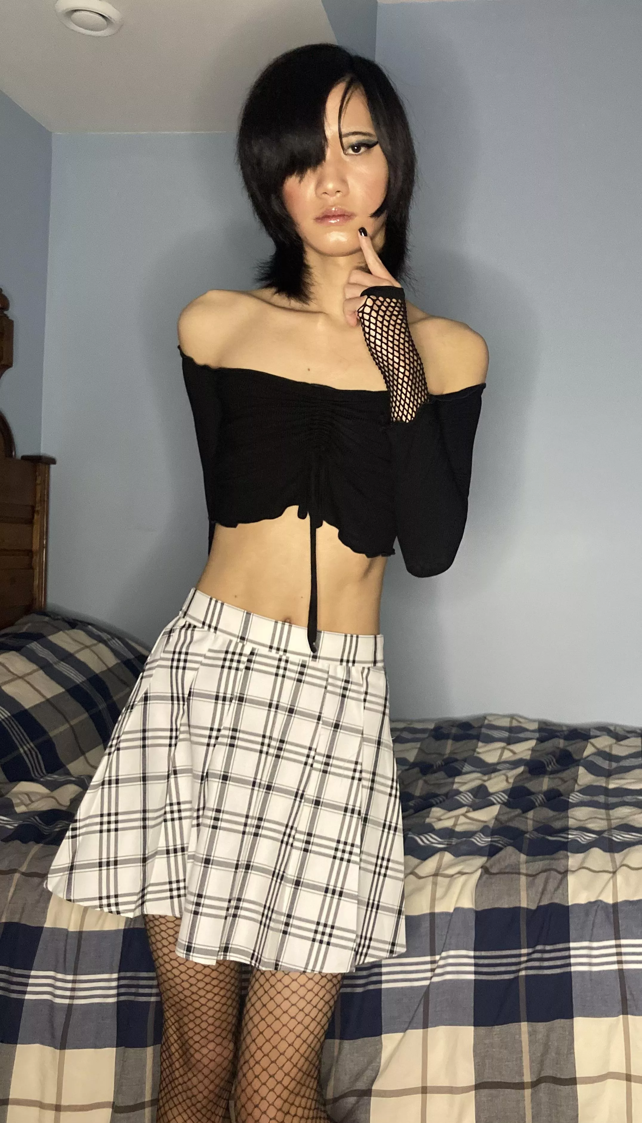 Kind shy, first time posting to this sub... I will say tho, there’s not much better than a pleated plaid skirt 🥰 posted by MilotiARc_Reborn