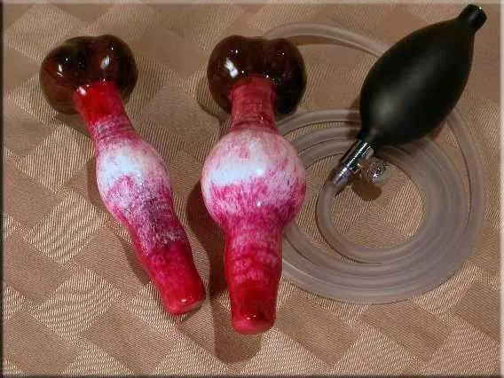 Kinky toy posted by AussiePussy