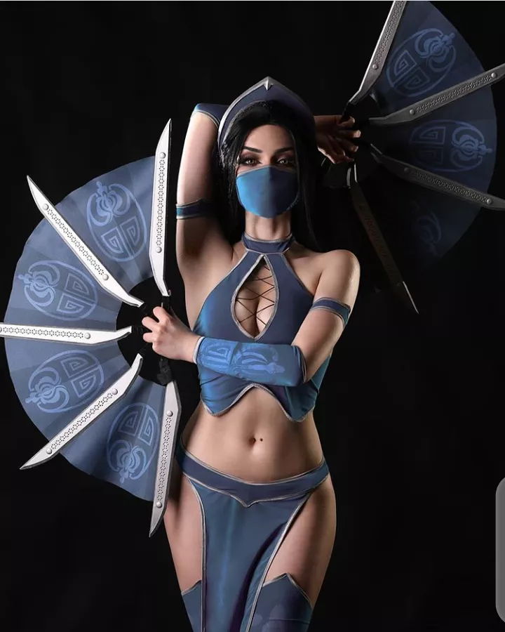 Kitana Cosplay by Sladkoslava posted by Vegetable-Map4546