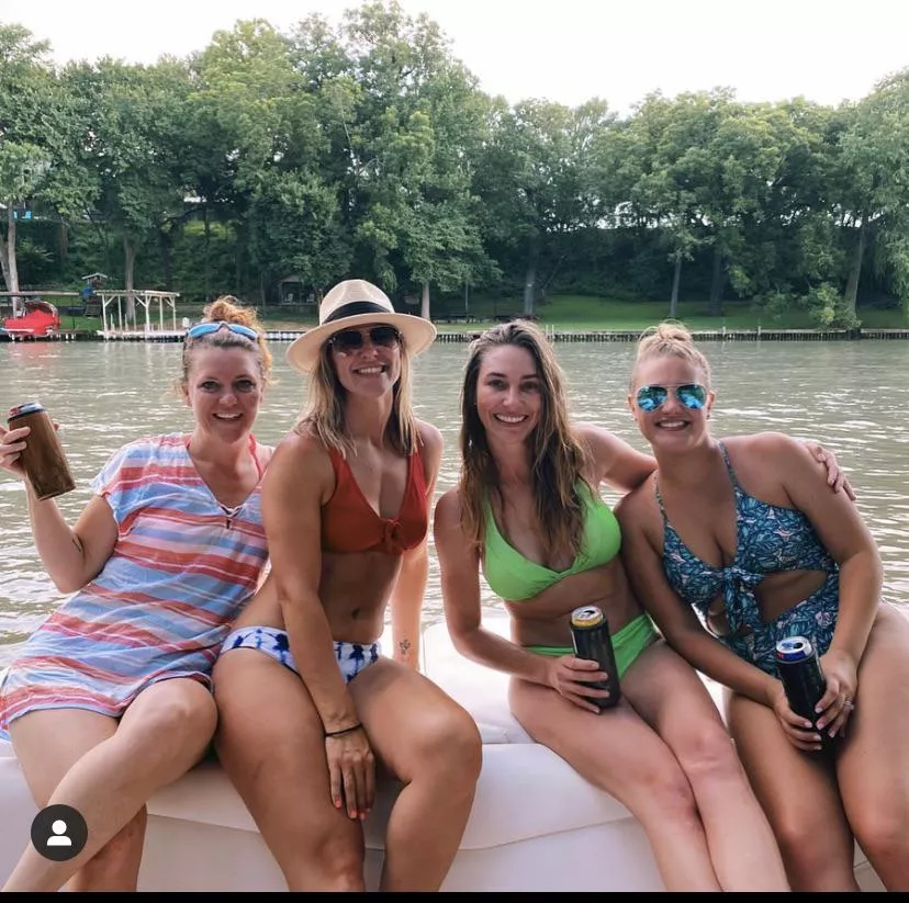 Lake milfs, pm open posted by blow2976