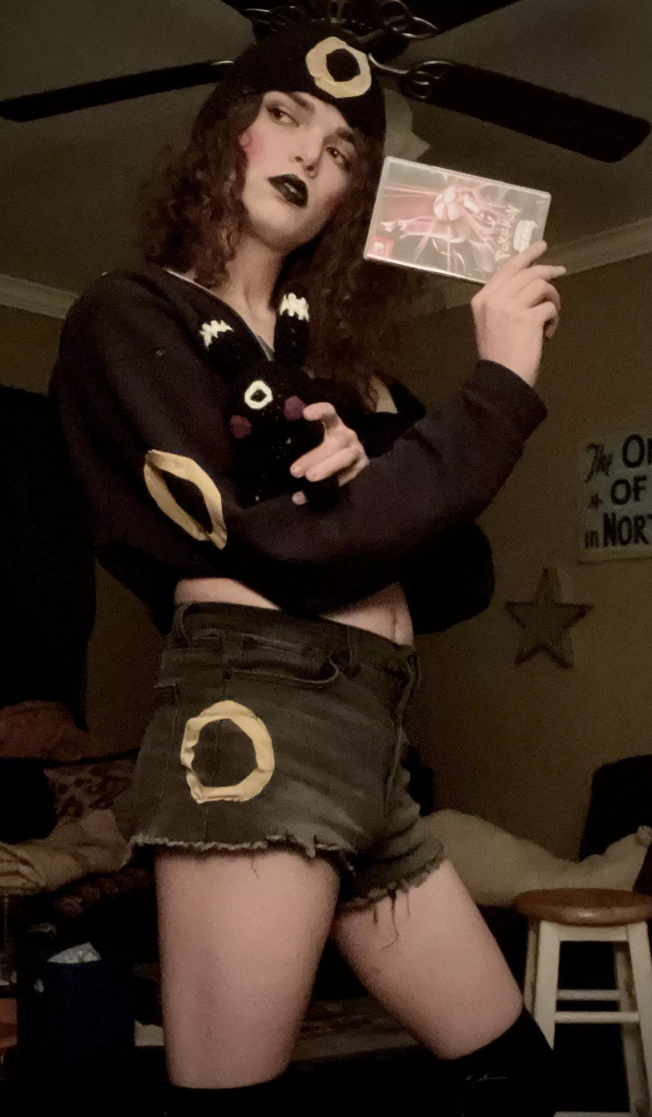 Last minute Umbreon outfit I threw together for the midnight release. What’s your favorite Pokémon? posted by Chiki545