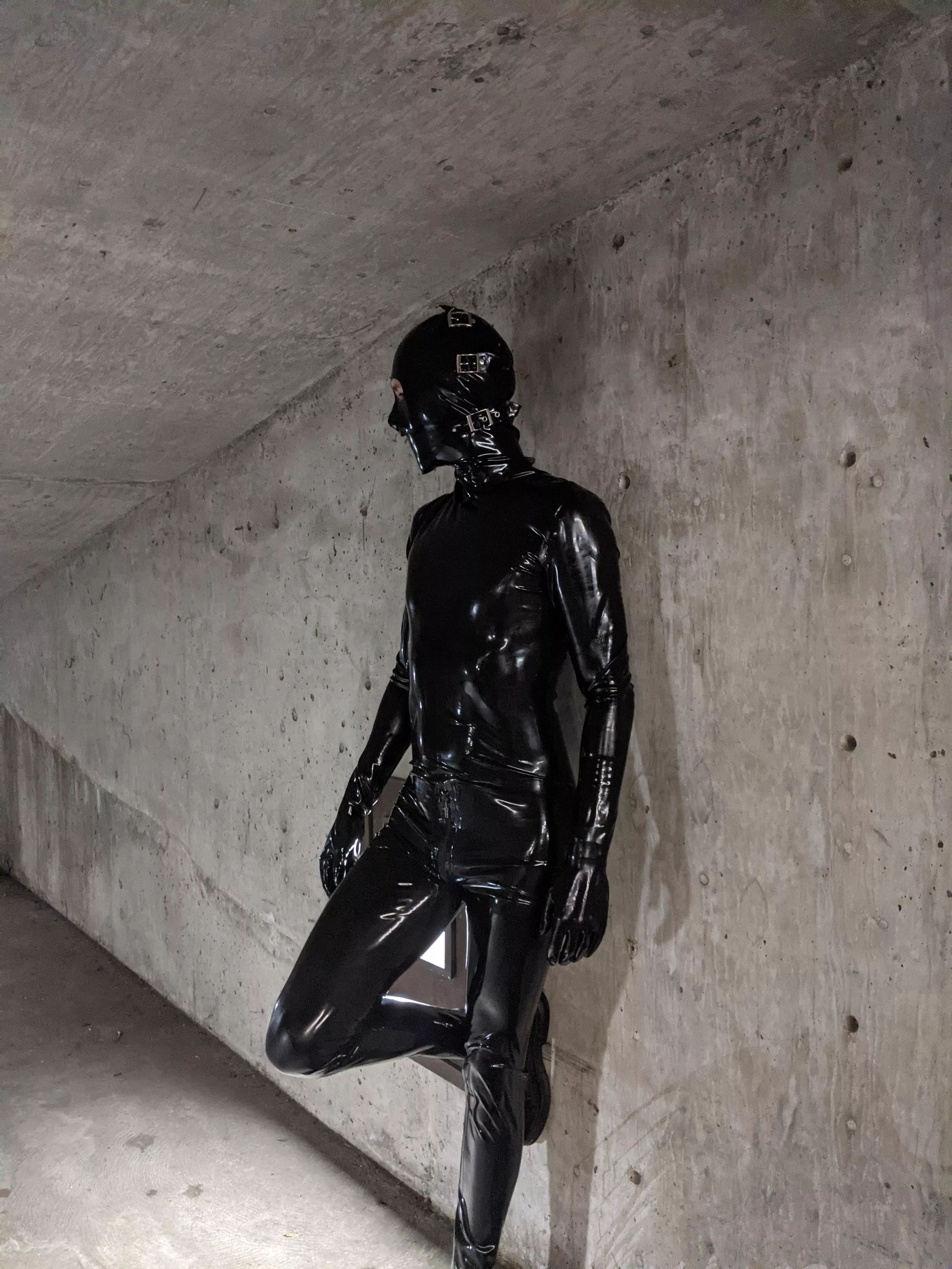 latex and concrete posted by latexcite-me