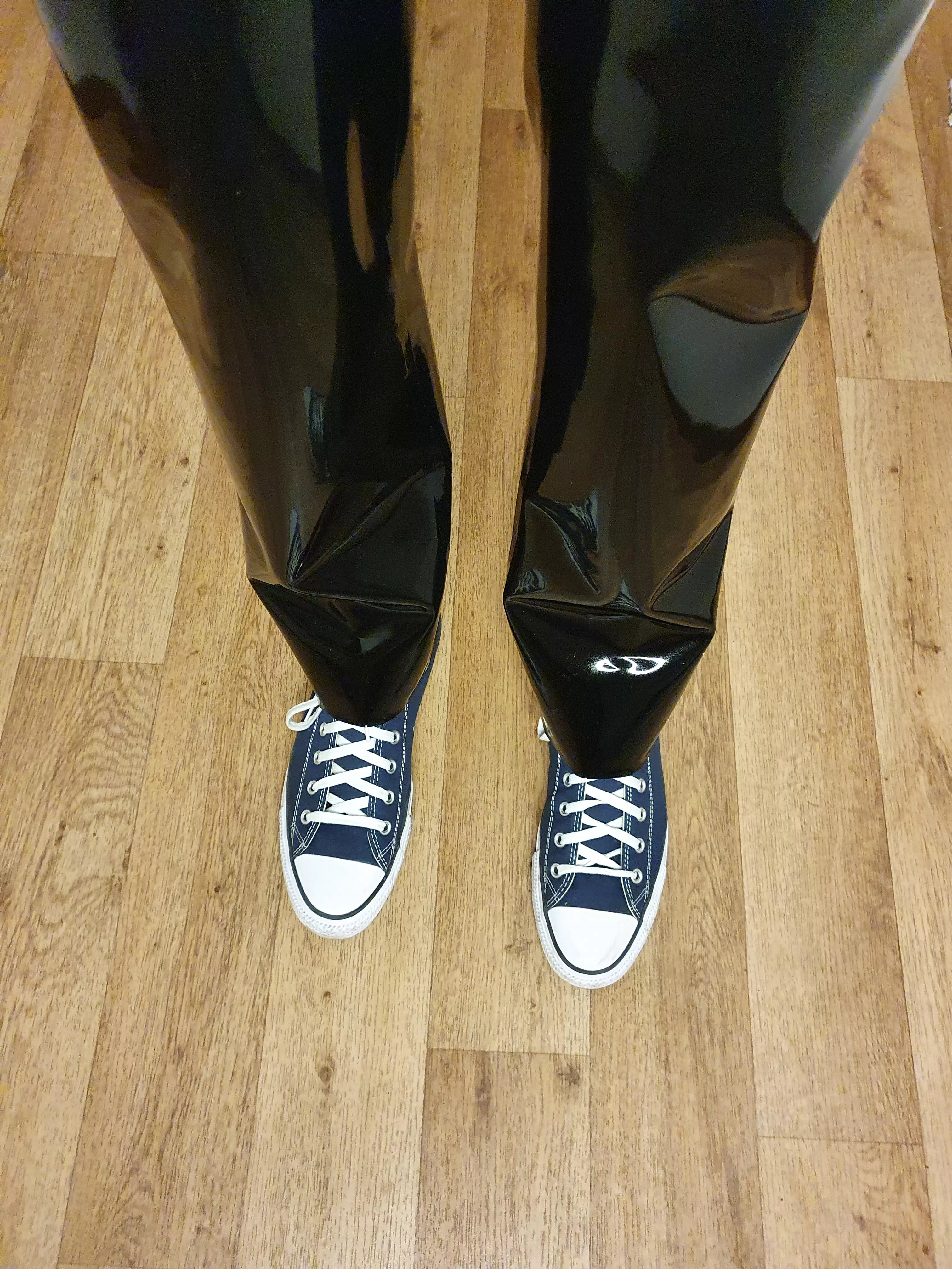 Latex & blue chucks posted by rubberswitch