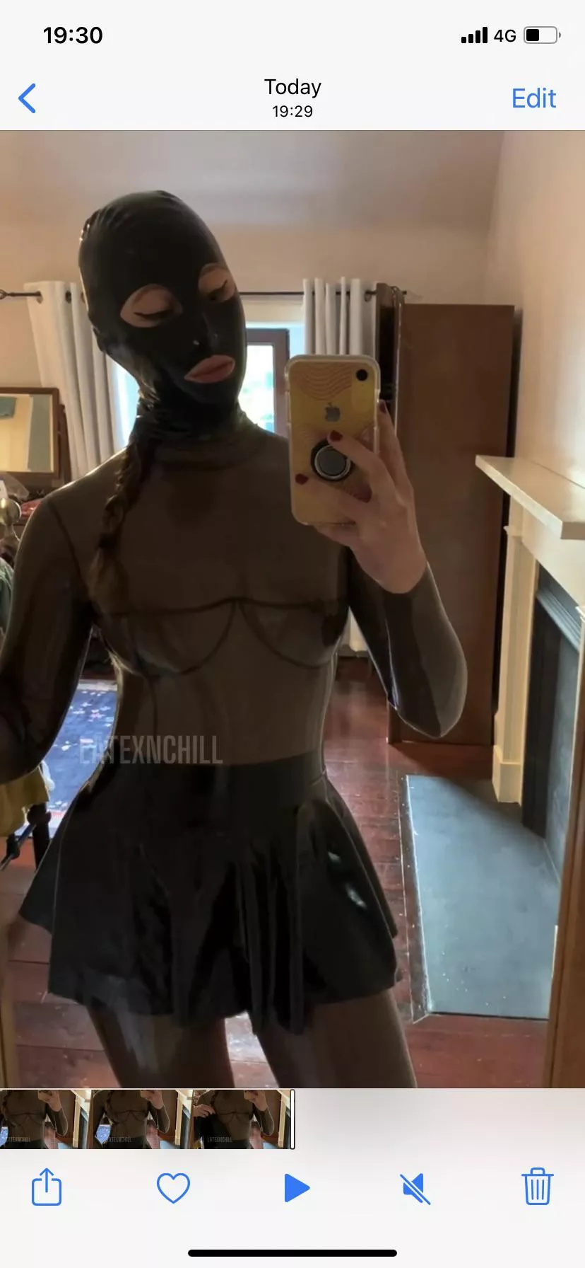 Latex selfie, what do you think of my outfit? posted by LATEXnCHILL