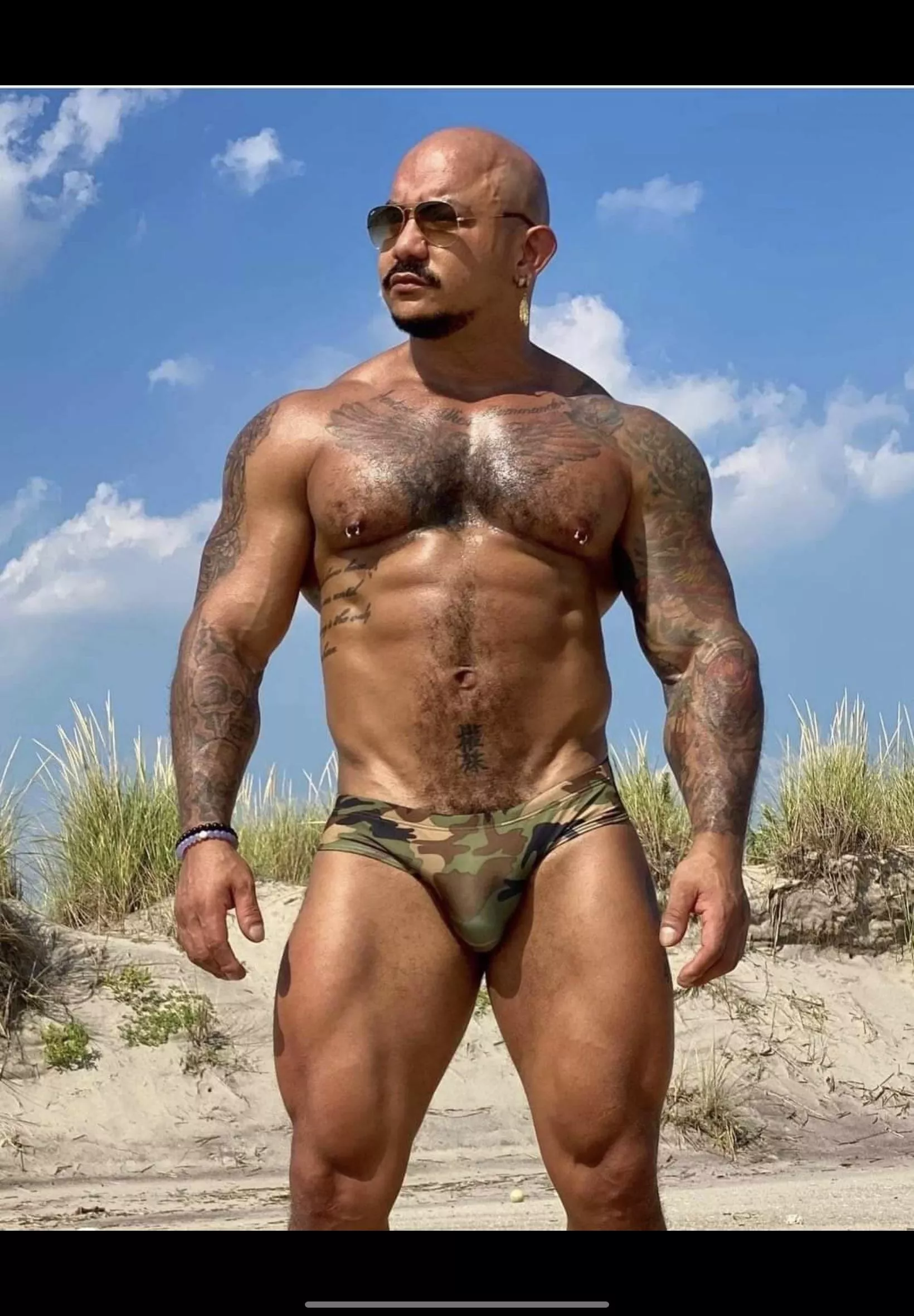 Latino bear😜🔥👅 posted by barbanco07