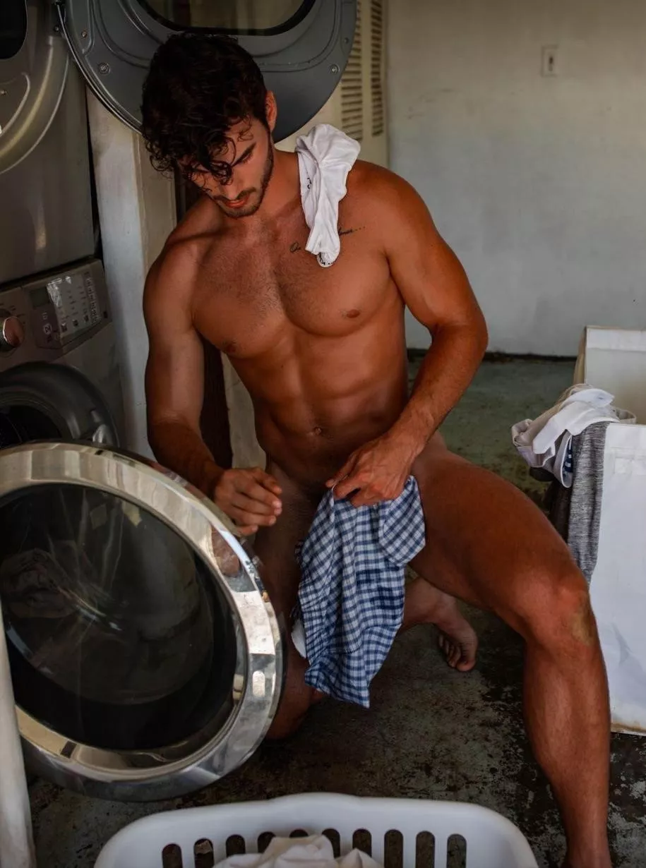 Laundry day posted by SparklyRen